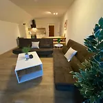 Jule Apartment